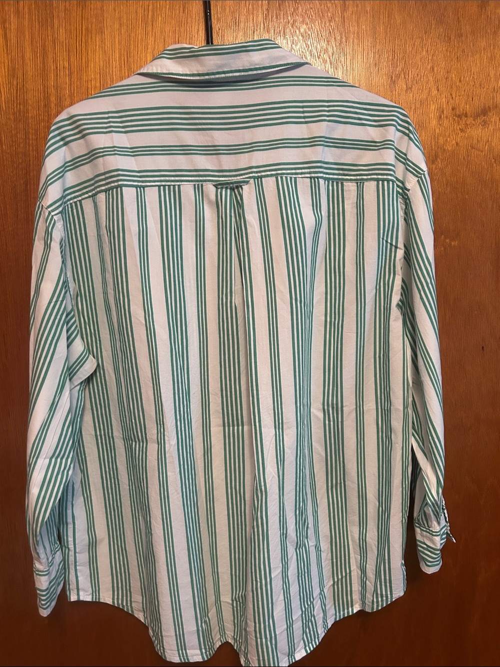 Old Navy White and Green Vertical Stripe Button-Down Shirt - Picture 5 of 7